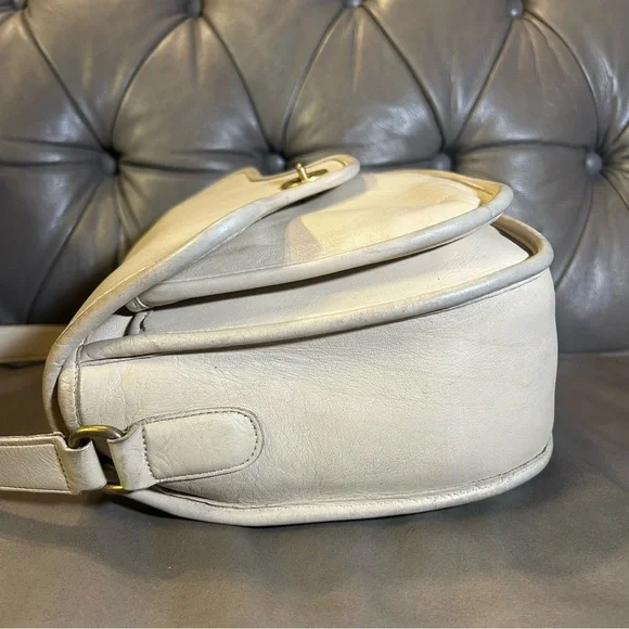 Vintage COACH Lenox Bone Crossbody / Shoulder Bag Made in US #9076 VTG Rare - Picture 9 of 17